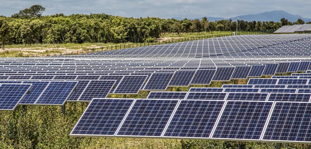 L'énergie solaire : avantages, applications et technologies essentielles